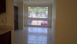 Se vende apartamento 1re nivel, ubicado en jardines del yaque Ave. Yapur Dumit, zona muy tranquila