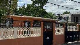 Alquiler de casa familiar en sector residencial de Buena Vista Primera, Villa Mella.