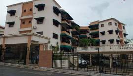 SE VENDE APARTAMENTO EN URBANIZACIÓN FERNÁNDEZ (1er piso)